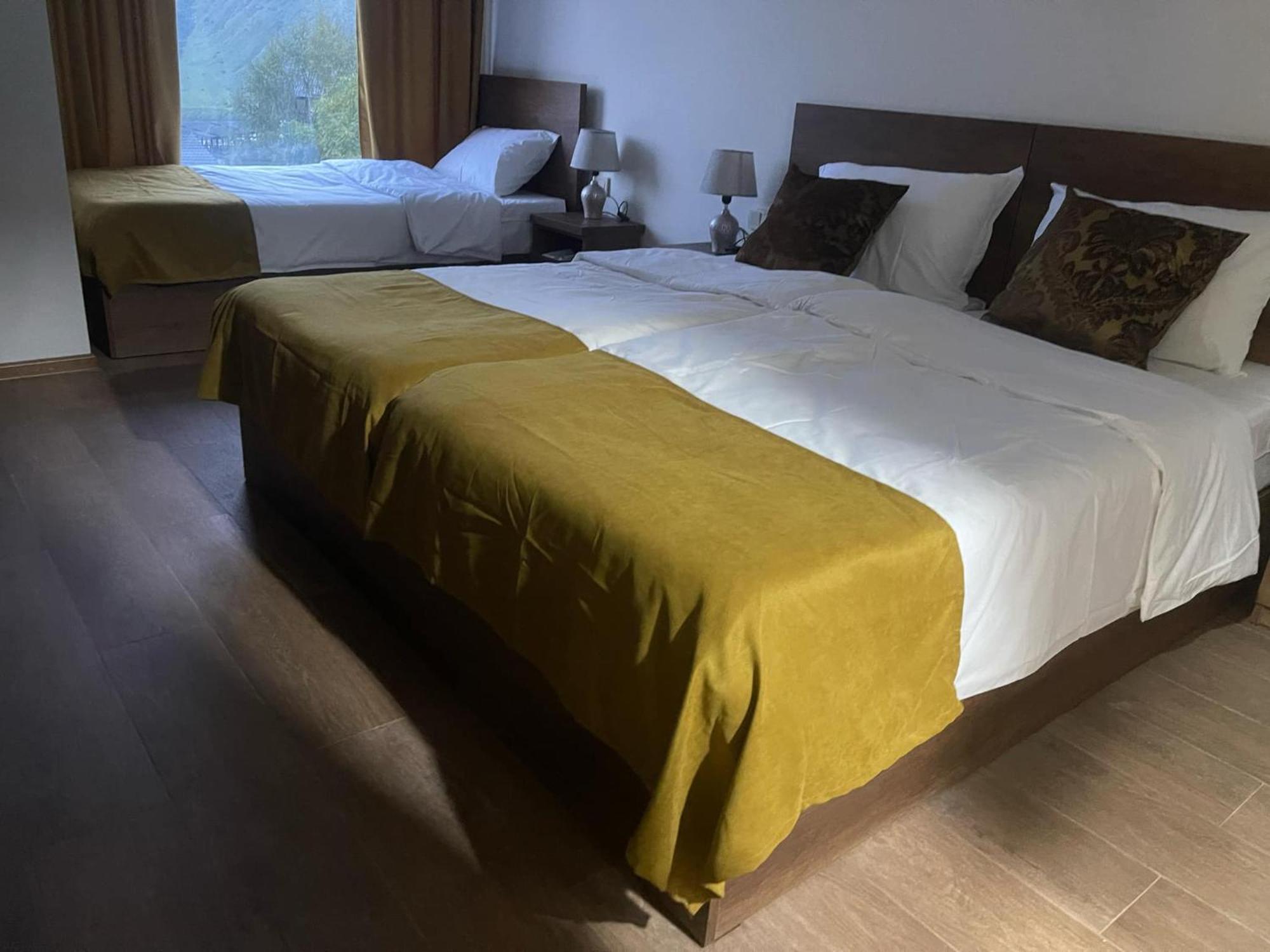 Hotel Melodia Kazbegi Esterno foto