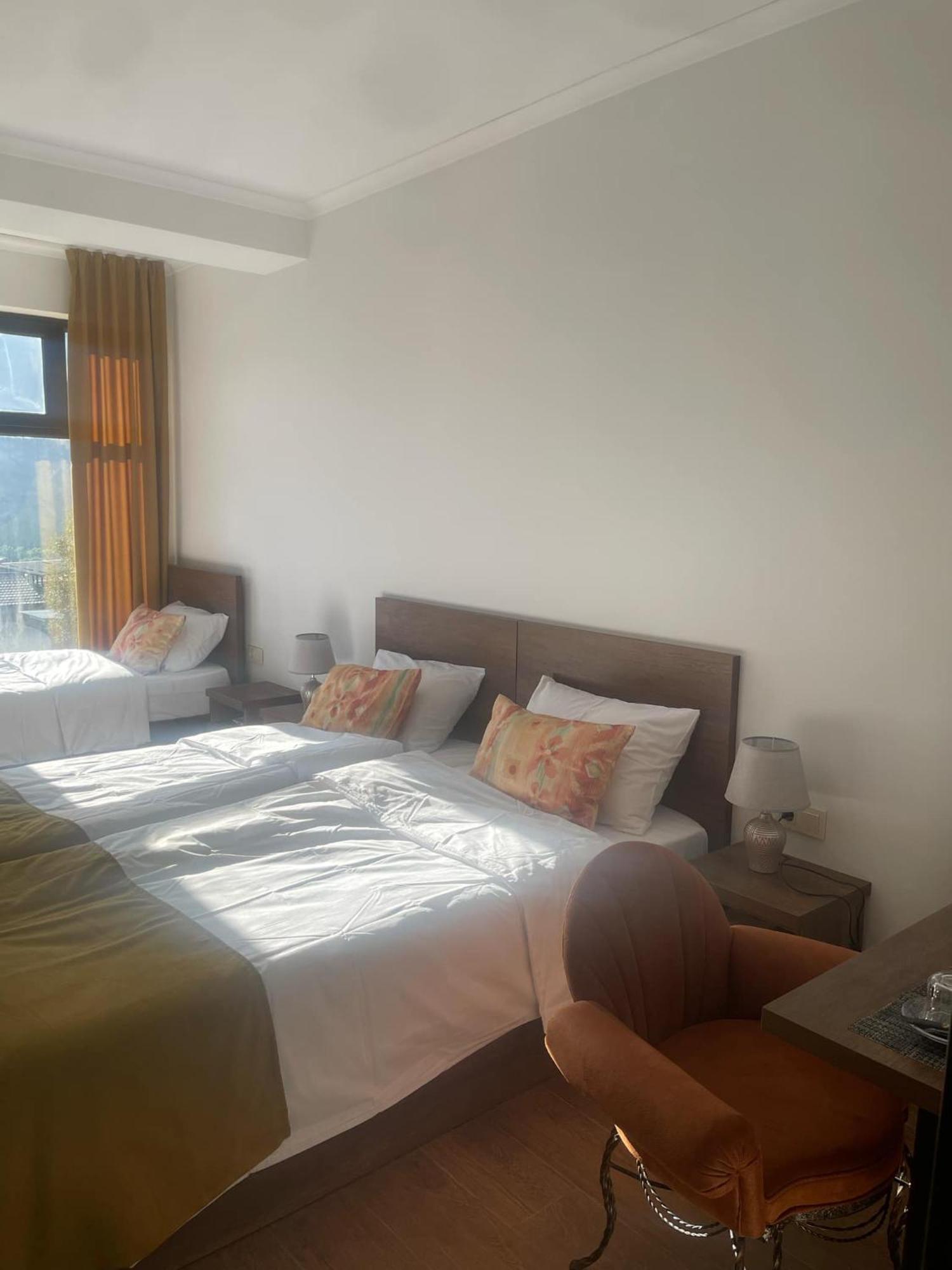 Hotel Melodia Kazbegi Esterno foto