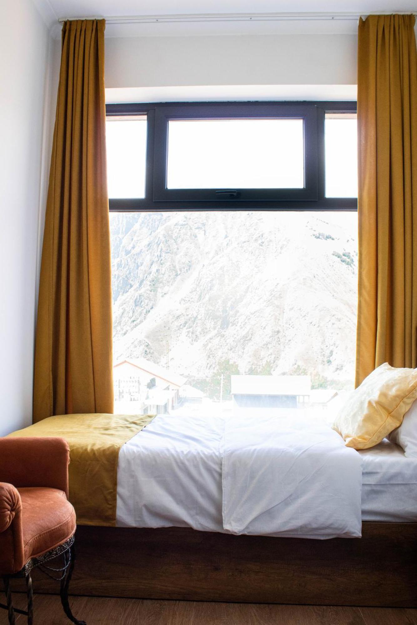 Hotel Melodia Kazbegi Esterno foto